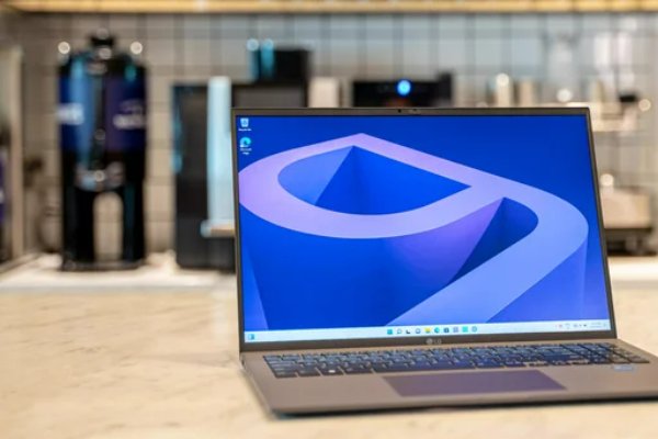 目前哪款笔记本电脑好