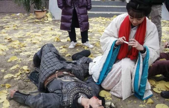 在 新隋唐英雄传张卫健 宇文成都哪一集死的