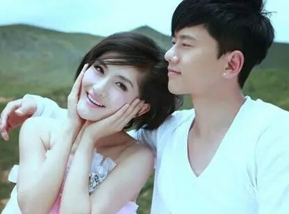 谢娜生二胎后首露面，你觉得她状态如何？