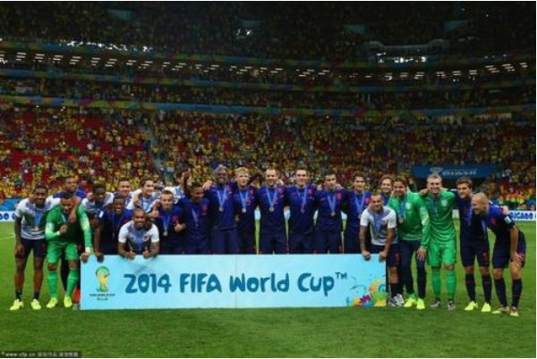 荷兰和西班牙，到底谁在世界杯历史上的地位更高？