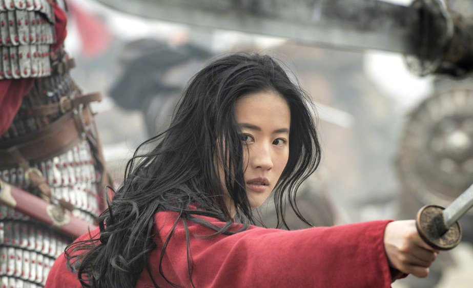 电影花木兰中，都有哪些著名演员参演？