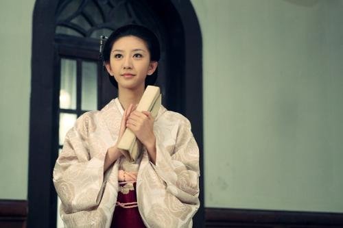 算是表演界中“老人”的唐一菲,她有什么作品?