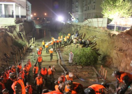 志愿者援郑返乡隔离被网友骂哭，涉事男子对此有何回应？