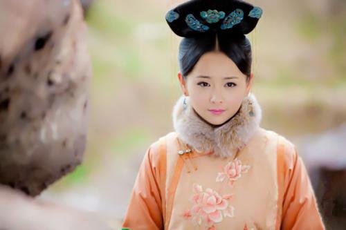 美人无泪大结局宛宁跟谁了啊，静儿呢？