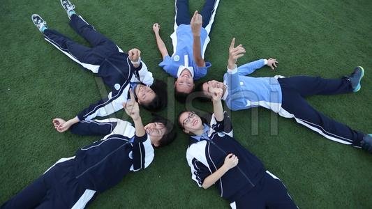 河南固始一中一初三男生疑坠楼身亡，他是自杀还是他杀？