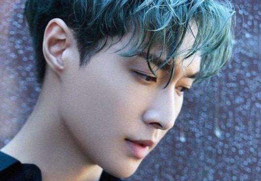 恭喜！张艺兴拿到拖拉机驾照，是为了综艺节目考取的吗？