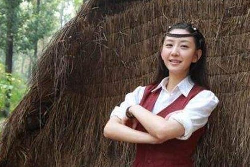 算是表演界中“老人”的唐一菲,她有什么作品?