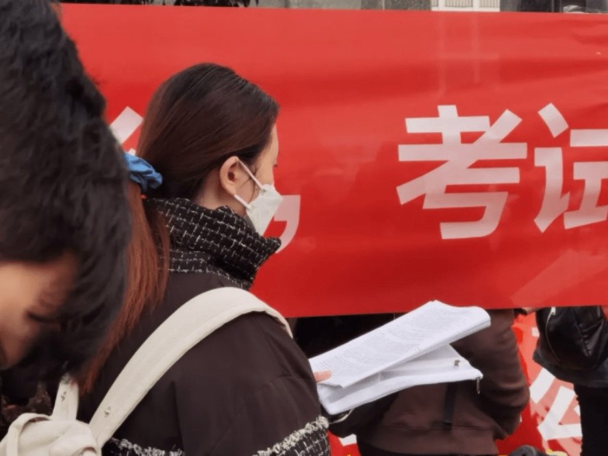 西南交大上百研究生新生需校外租房，学校宿舍为何资源紧张？