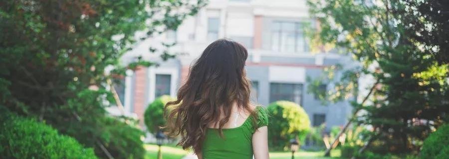 梦见与异性“发生关系”，是什么原因导致的呢？