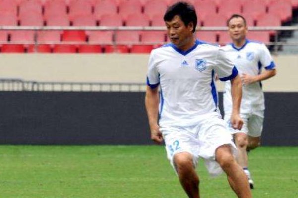 高仲勋曾说中国足球没救了，为什么让儿子高准翼踢球？