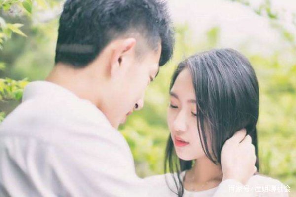 男人爱你入骨时会有的8个表现，即使中1个，那也是幸福，具体是哪些表现？