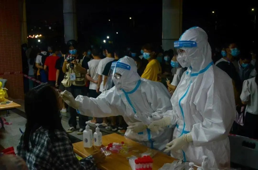 上海超2万人核检结果异常，这是怎么回事？