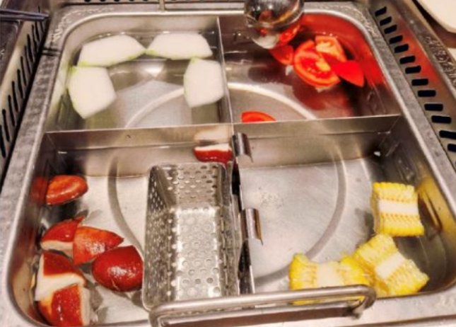 如何看待门店回应顾客花17元吃海底捞？